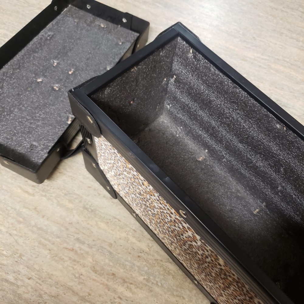 Tuffbox Cases Portable Small Storage Shoulder Bag - image 5